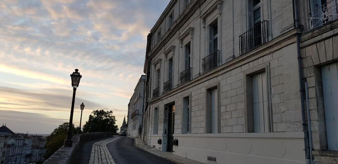 Le Rempart Du Midi Aparthotel Angoulême Exterior foto